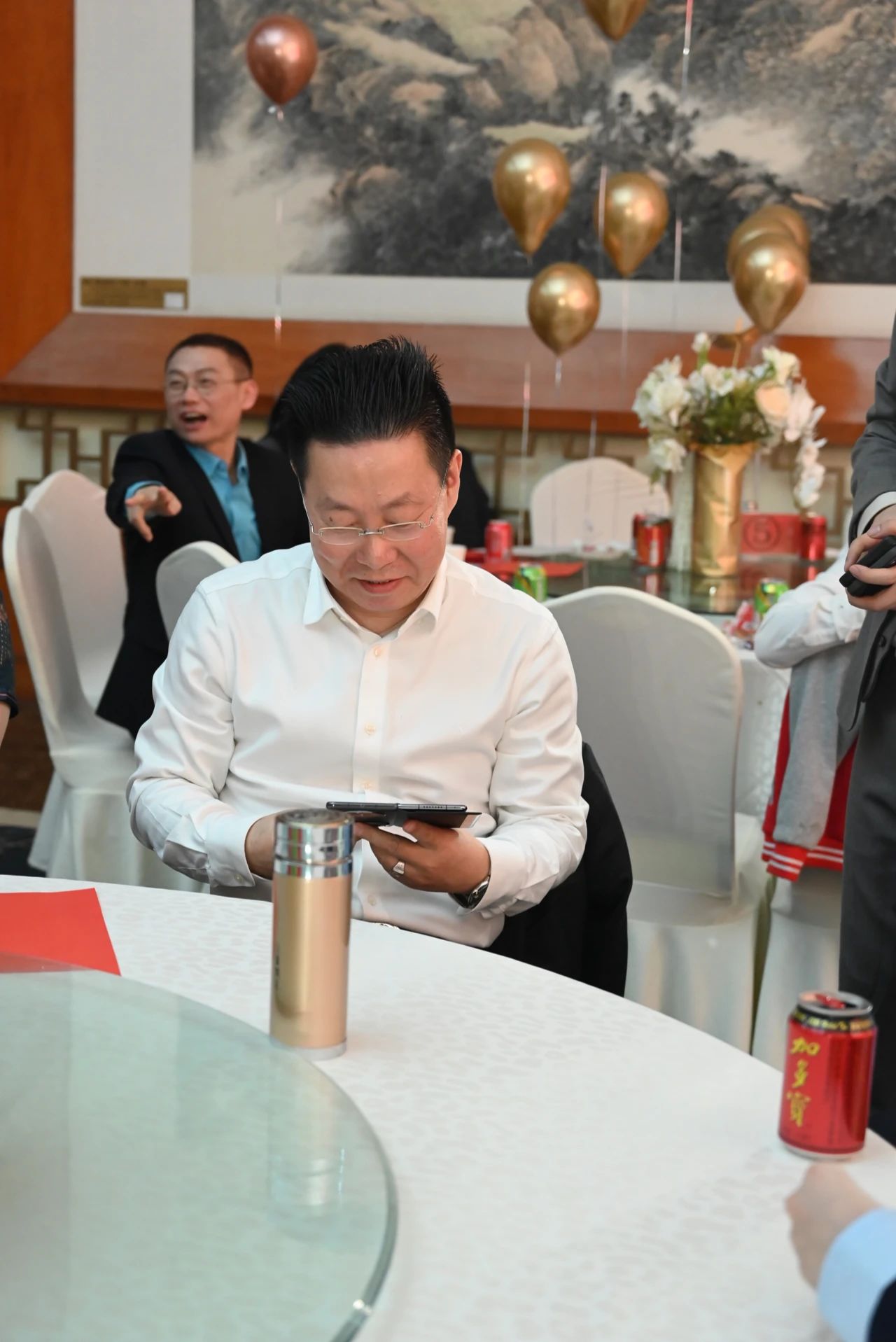 等实习人员相声 ·冒犯了啊